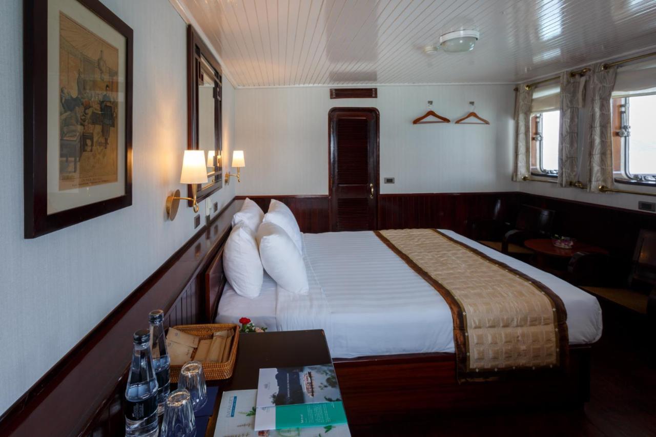 Emeraude Classic Cruises Халонг Екстер'єр фото