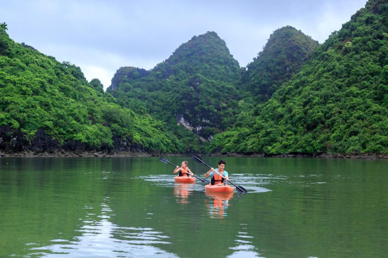 Emeraude Classic Cruises Халонг Екстер'єр фото