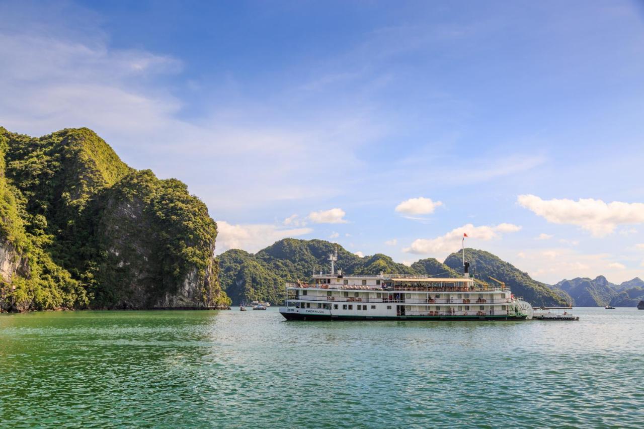 Emeraude Classic Cruises Халонг Екстер'єр фото